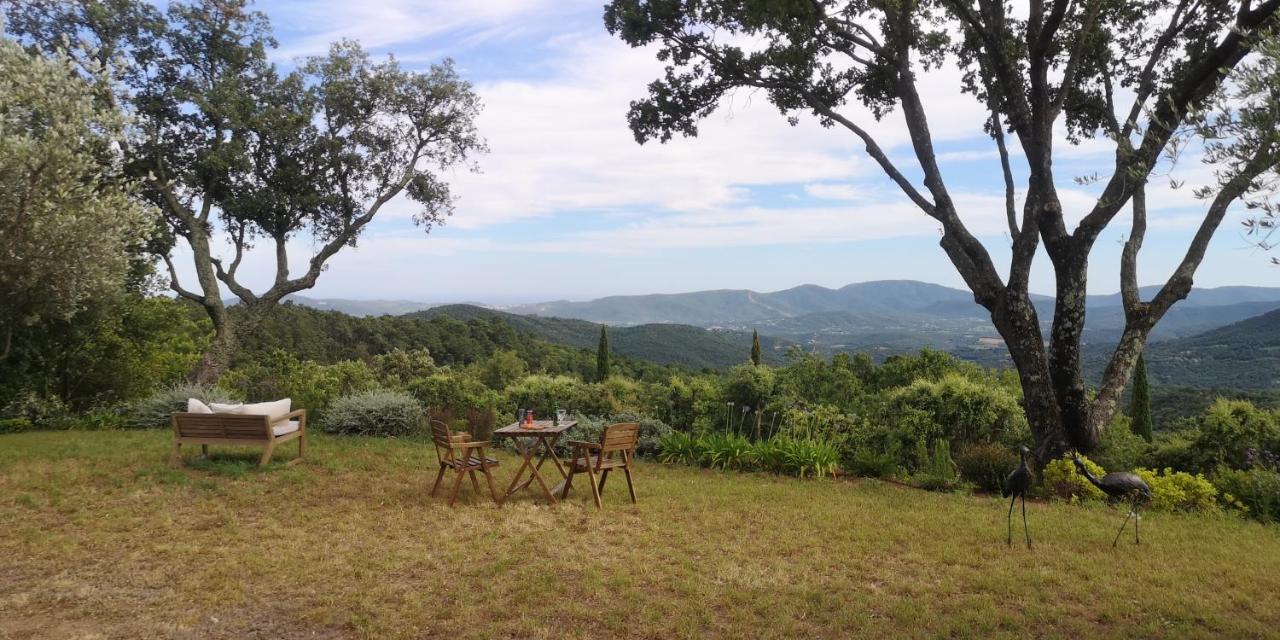Domaine Des Chenes De La Galline La Garde-Freinet Exterior foto