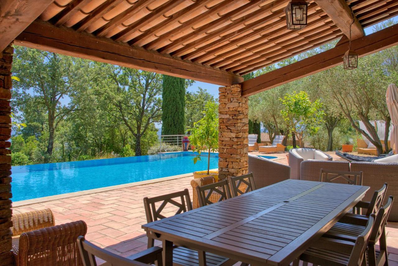 Domaine Des Chenes De La Galline La Garde-Freinet Exterior foto